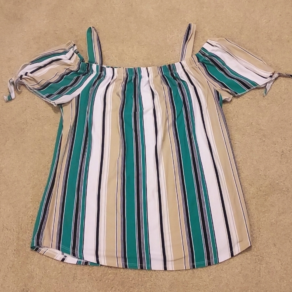 CUTE STRAPPY COLD SHOULDER